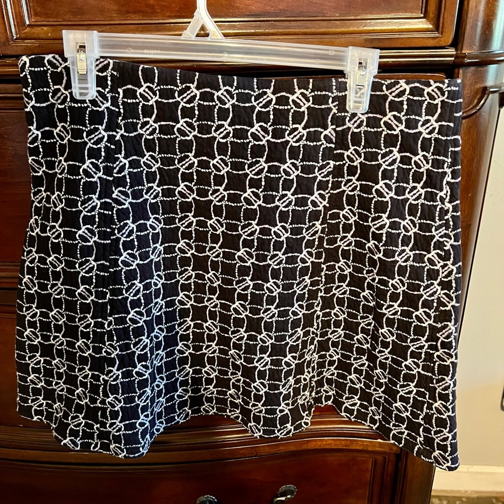 Loft skirt